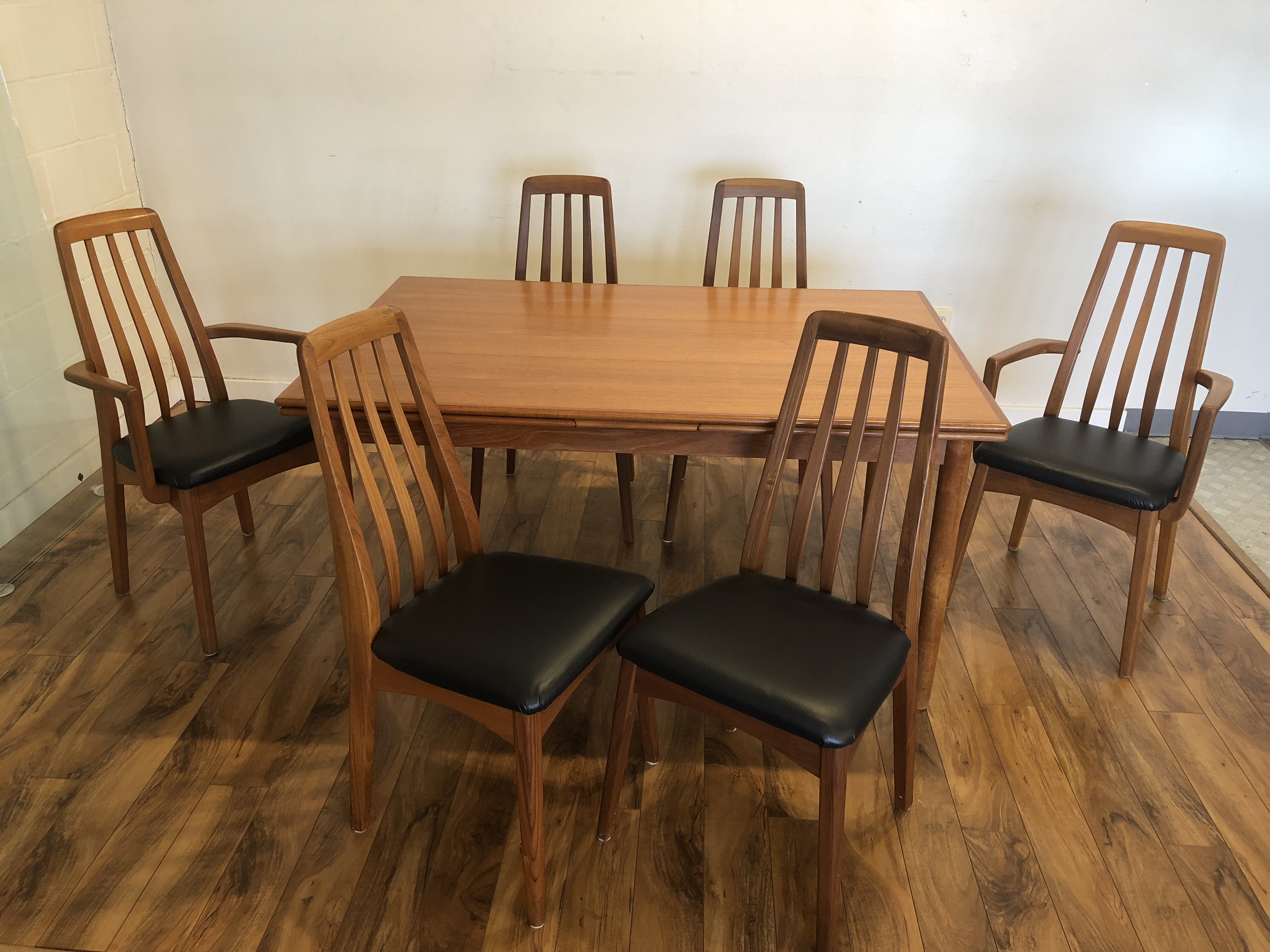 SOLD - Danish Modern Teak Dining Table & 6 Chairs - Modern to Vintage
