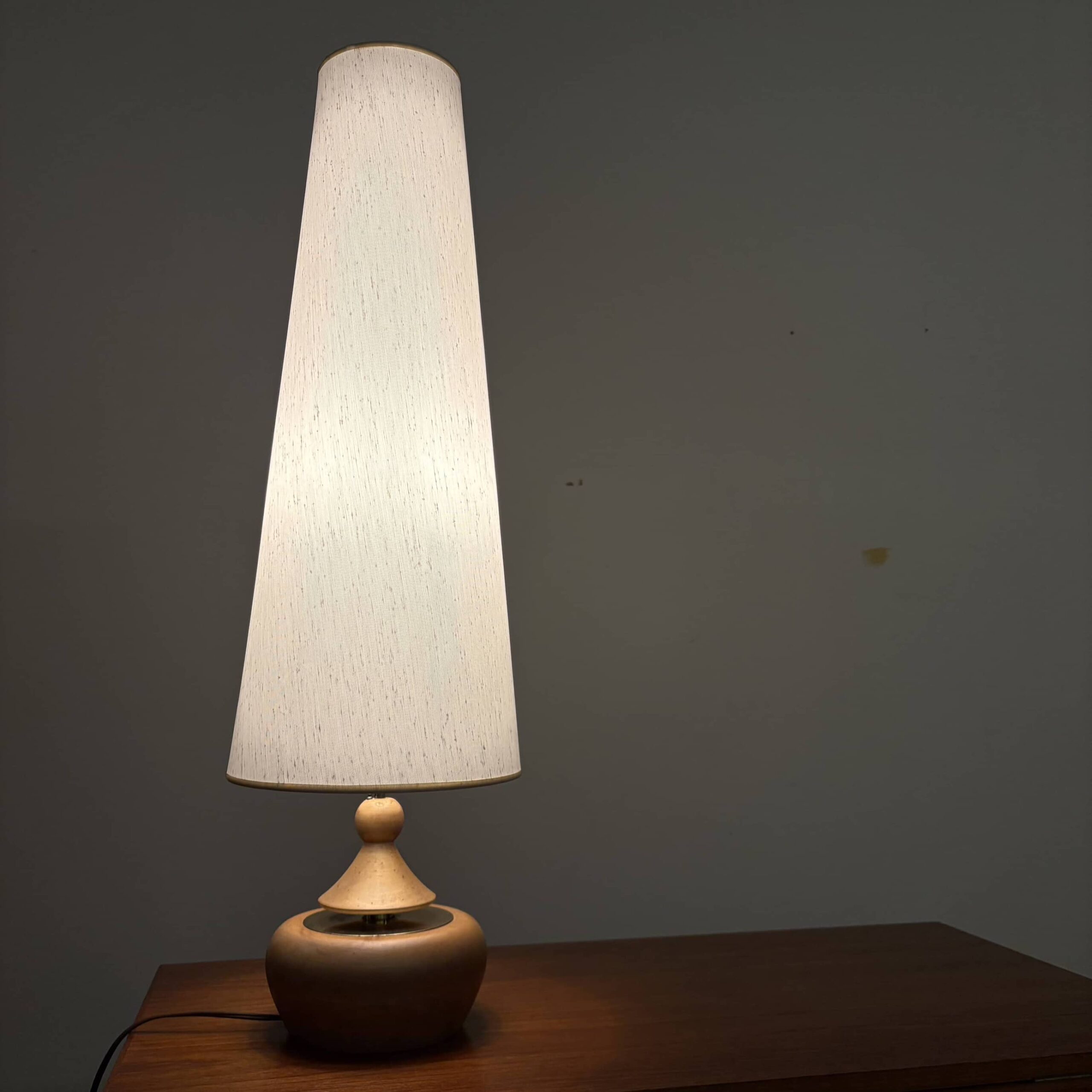 Modeline Mid-Century Sculptural Table Lamp – $995